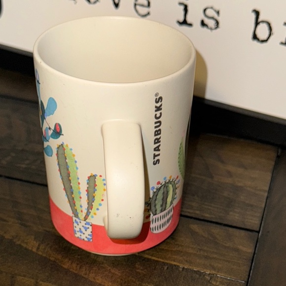 2017 Starbucks Coffee Co. 12oz. Coffee/Tea Mug/Cup Christmas Cactus Edition - Picture 4 of 11